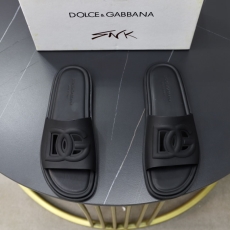 Dolce & Gabbana Slippers